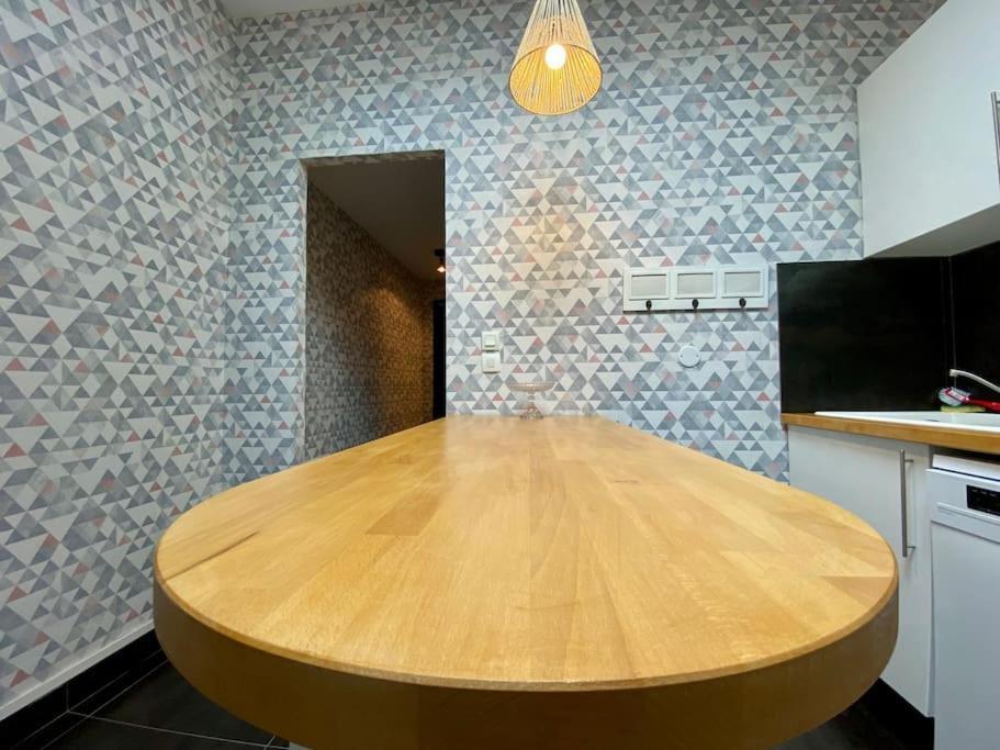L'Appartement Jebari - Esprit loft Carcassonne Extérieur photo