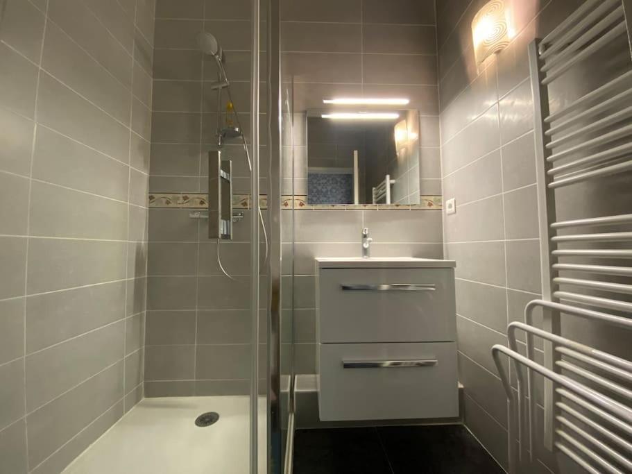 L'Appartement Jebari - Esprit loft Carcassonne Extérieur photo