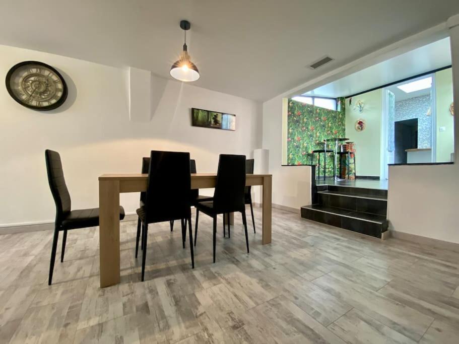 L'Appartement Jebari - Esprit loft Carcassonne Extérieur photo